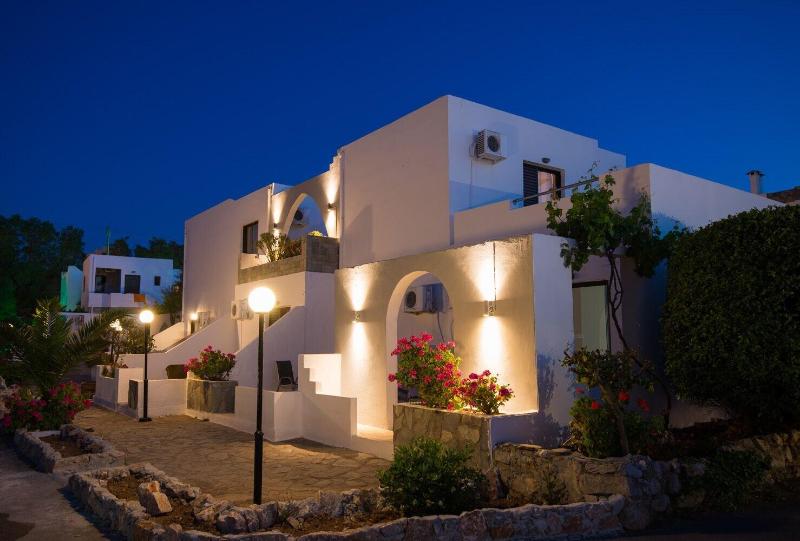 ホテル Amnissos Residence