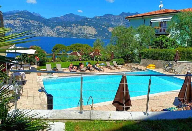 Отель Antonella