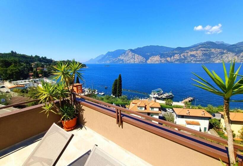 Отель Antonella