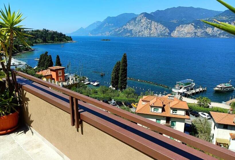 Отель Antonella