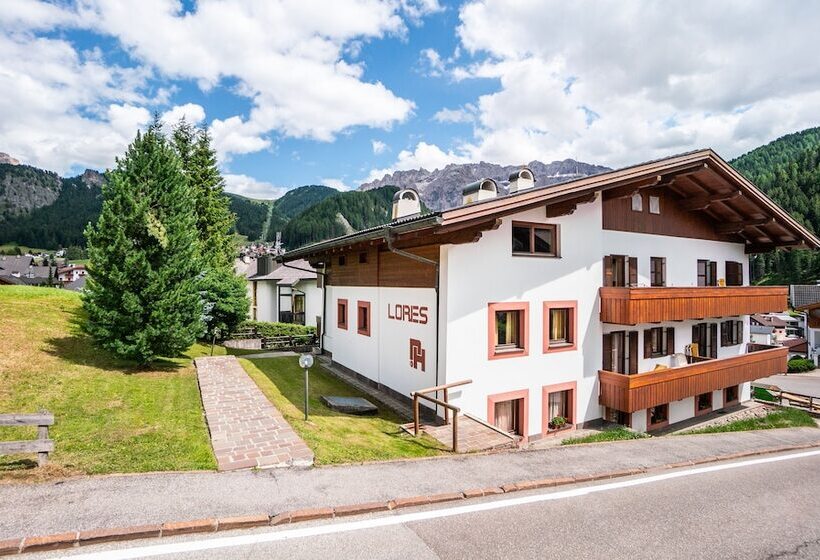 ホテル Apartments Lores