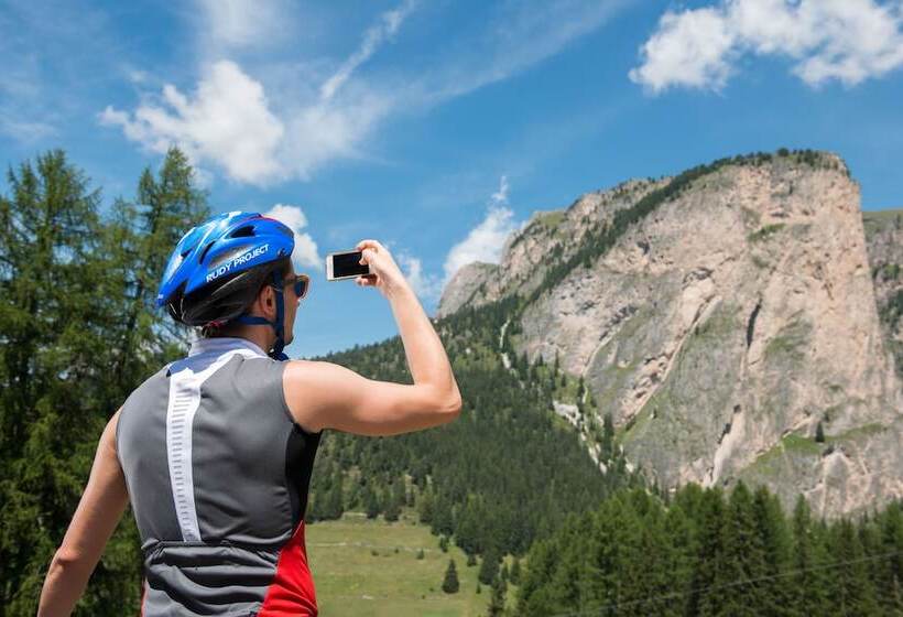 ホテル Apartments Lores