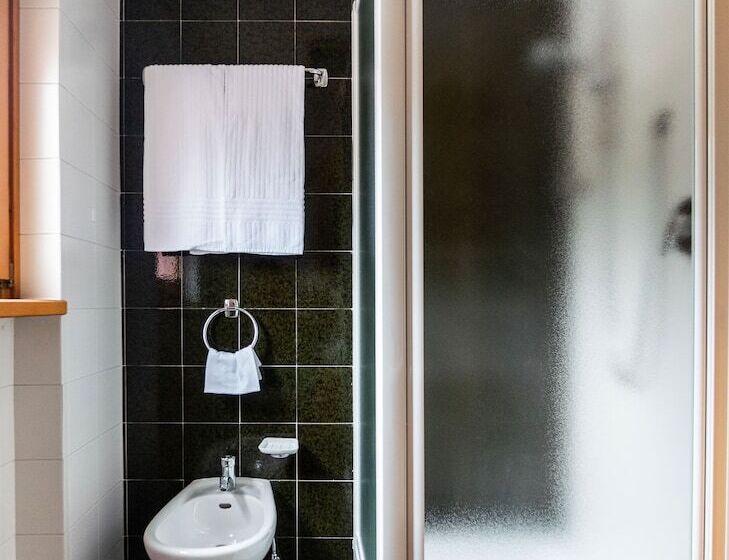 ホテル Apartments Lores