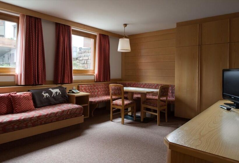 ホテル Apartments Lores