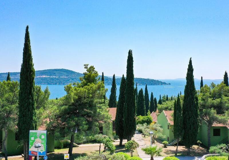 فندق Apartments Medena