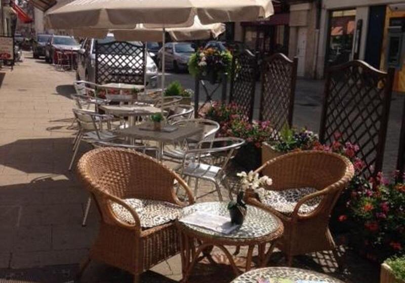 ホテル Armes De Champagne