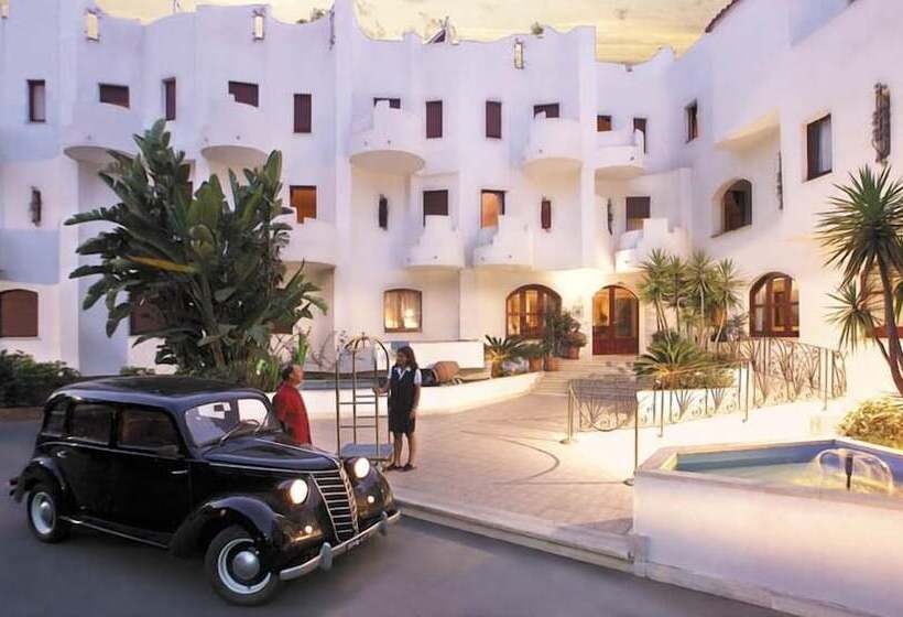 هتل Assinos Palace