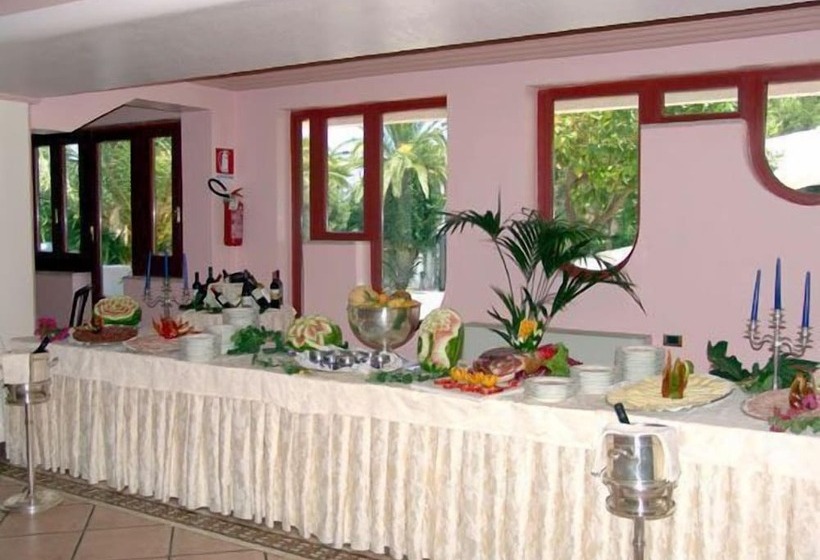 酒店 Assinos Palace