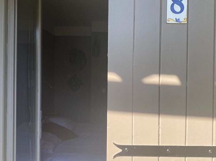 فندق Auberge Des Pins