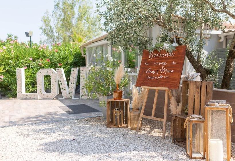 فندق Auberge Des Pins