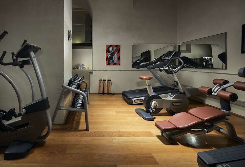 Avani Palazzo Moscova Milan Hotel  Previously Nh Palazzo Moscova