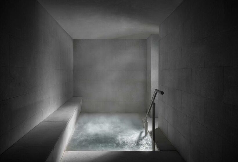 Avani Palazzo Moscova Milan Hotel Previously Nh Palazzo Moscova