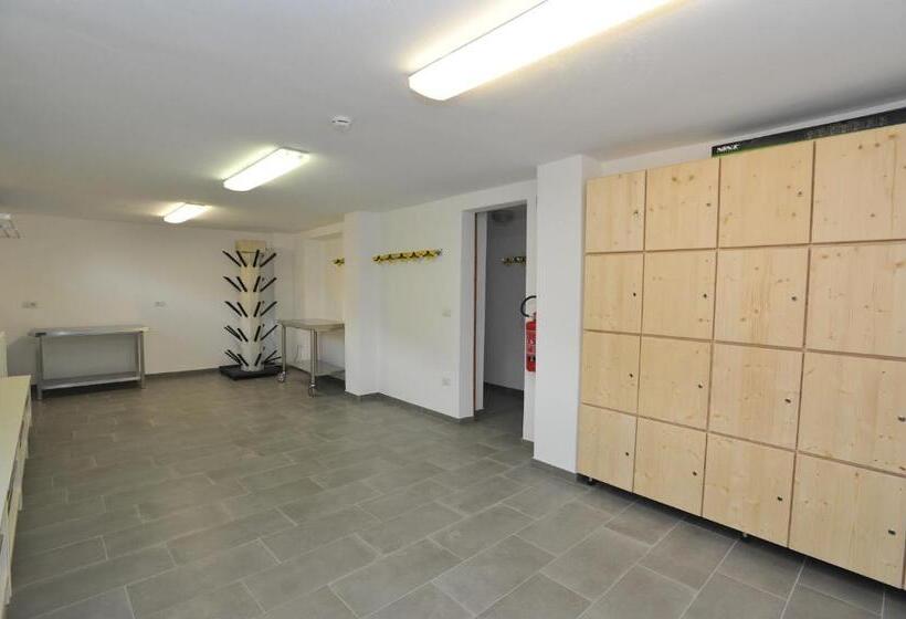 Отель Baita Fanti Ski & Bike