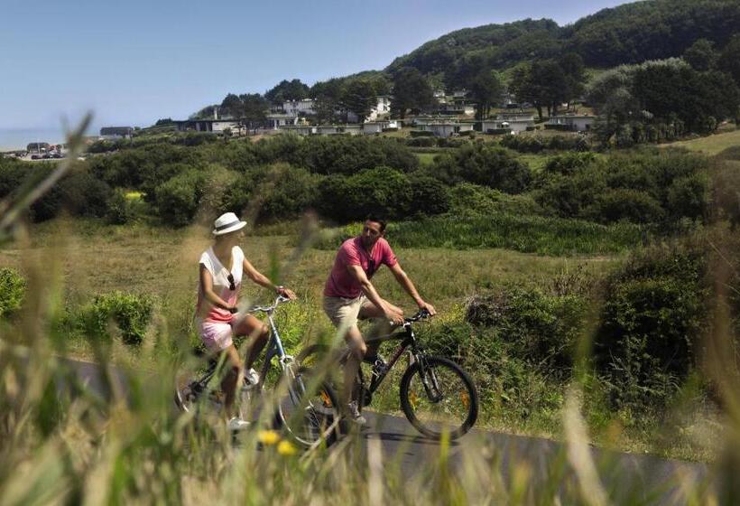 ホテル Belambra Clubs Colleville Sur Mer   Omaha Beach