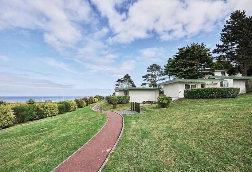 ホテル Belambra Clubs Colleville Sur Mer   Omaha Beach