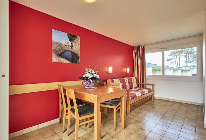 ホテル Belambra Clubs Colleville Sur Mer   Omaha Beach