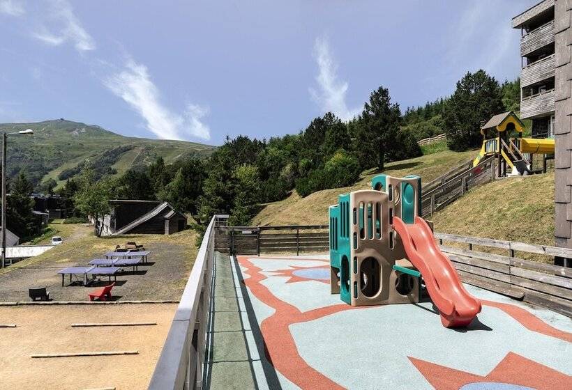 בית מלון כפרי Belambra Clubs Superbesse  Le Chambourguet