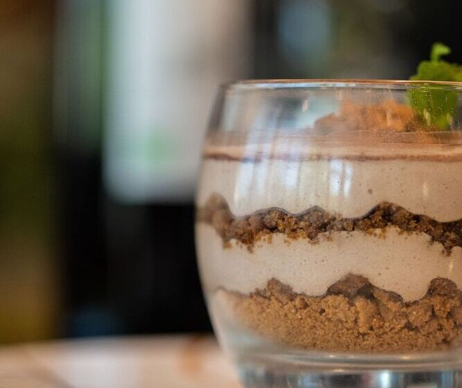 Отель Mercure Aix En Provence La Duranne Gare Tgv