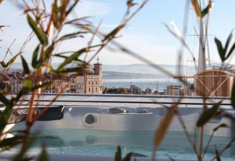 ホテル Best Western Premier Hôtel Du Vieux Port