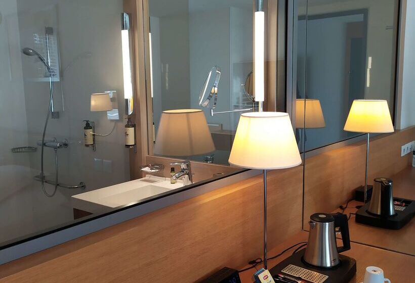 ホテル Best Western Premier Hôtel Du Vieux Port