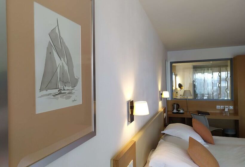 ホテル Best Western Premier Hôtel Du Vieux Port