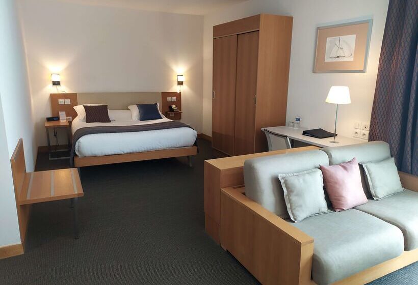 ホテル Best Western Premier Hôtel Du Vieux Port