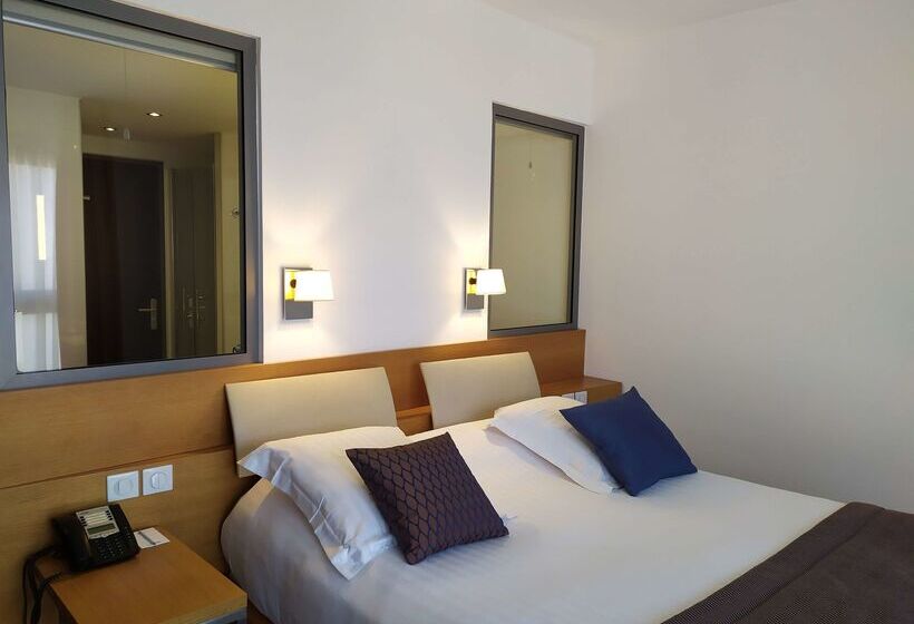 ホテル Best Western Premier Hôtel Du Vieux Port