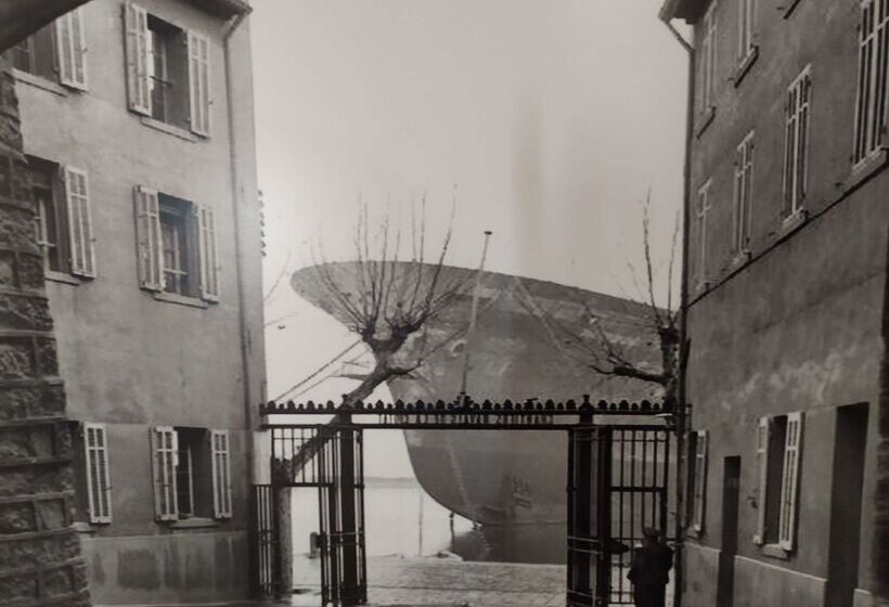 ホテル Best Western Premier Hôtel Du Vieux Port