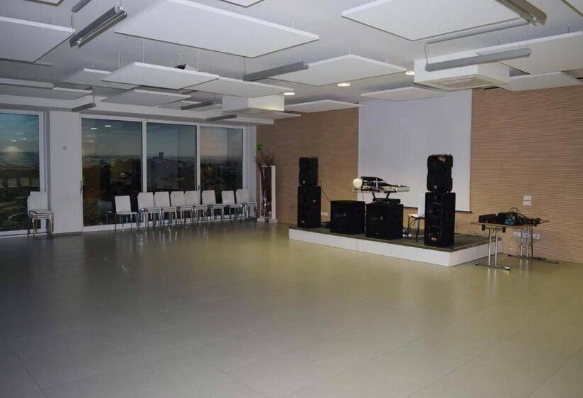 Отель Blu Arena