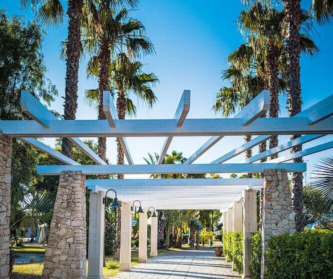 酒店 Blu Salento Village