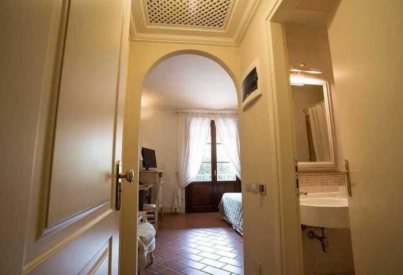 Отель Borgo Il Poeta