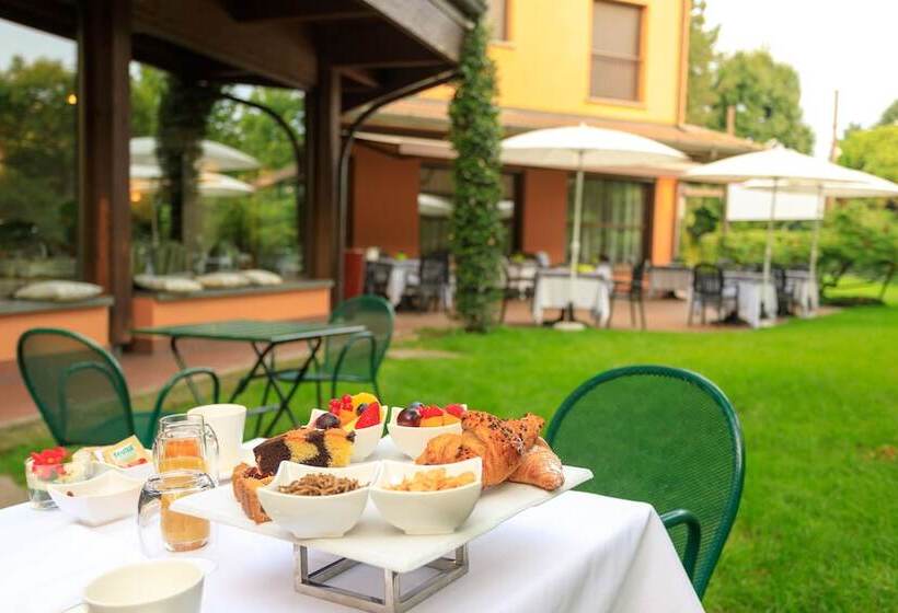 Brianteo Hotel And Restaurant