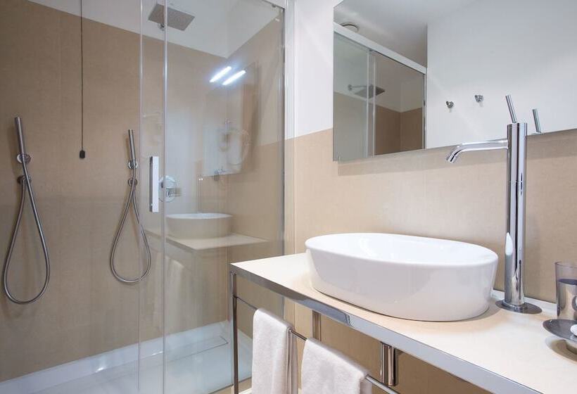 Brianteo Hotel And Restaurant