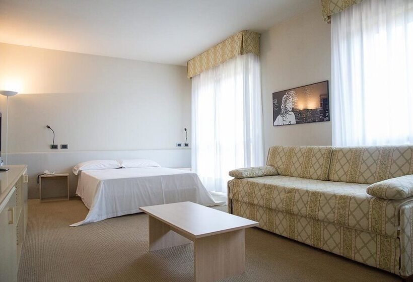 Brianteo Hotel And Restaurant