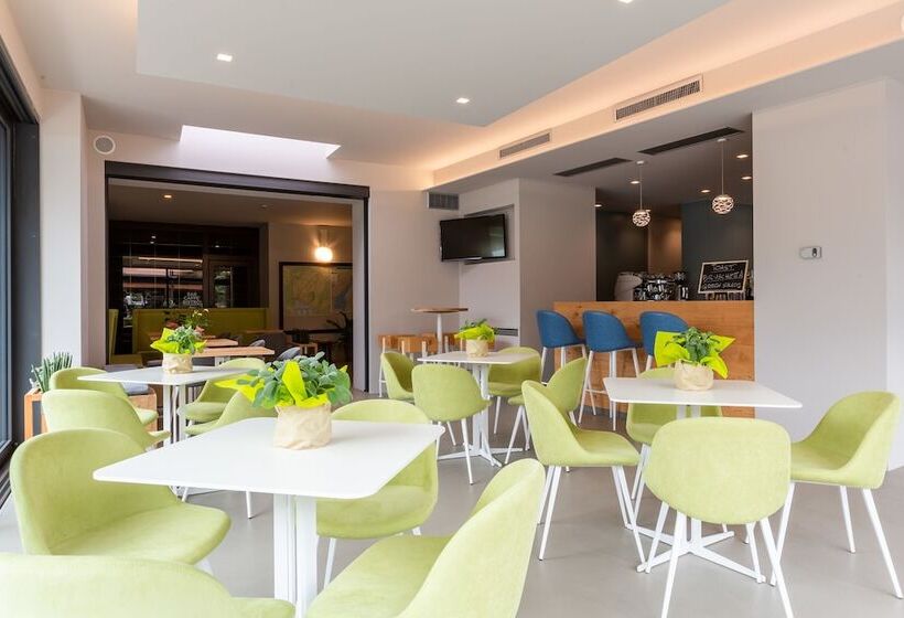 בית מלון כפרי Brione Green Resort