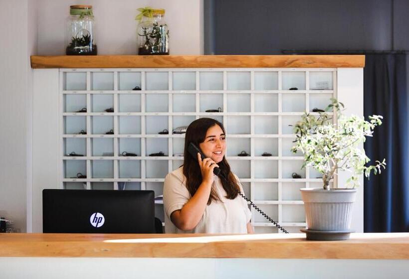 בית מלון כפרי Brione Green Resort