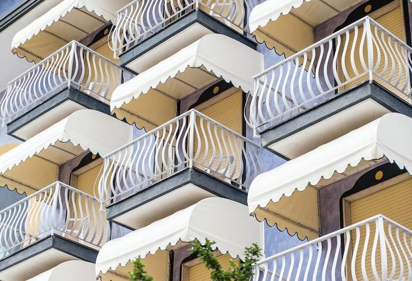 Отель Christian