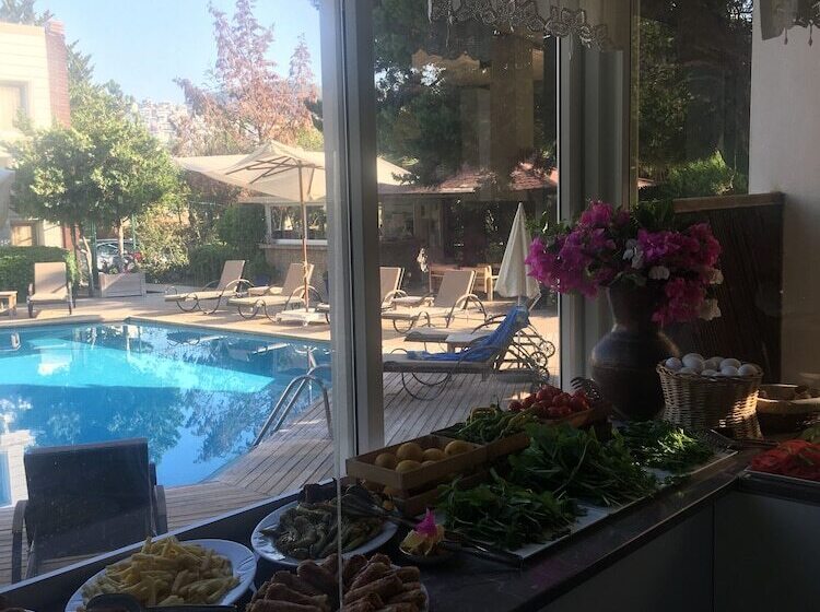 ホテル Costa Bodrum City