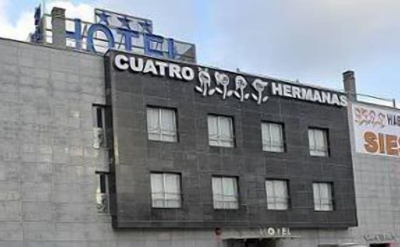 فندق Cuatro Hermanas