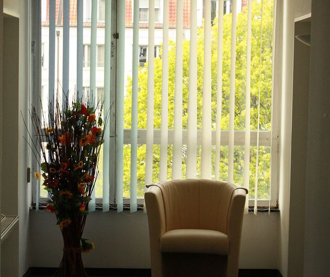 هتل De France  Centre Français De Berlin