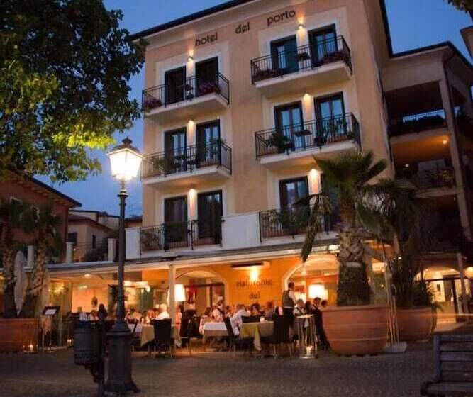 فندق Del Porto