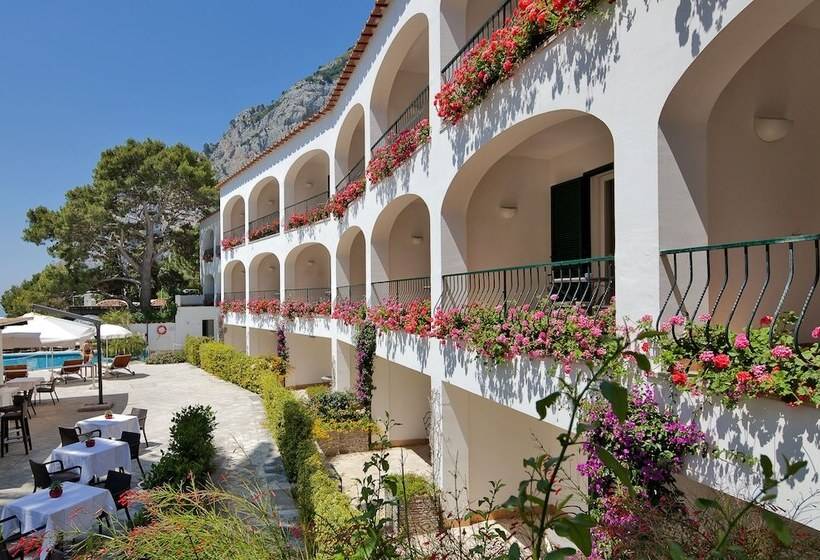 ホテル Della Piccola Marina