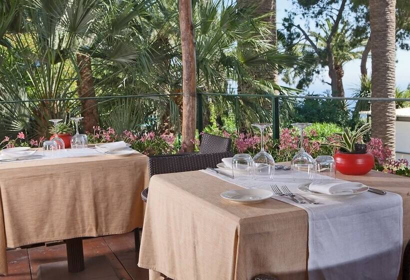 ホテル Della Piccola Marina