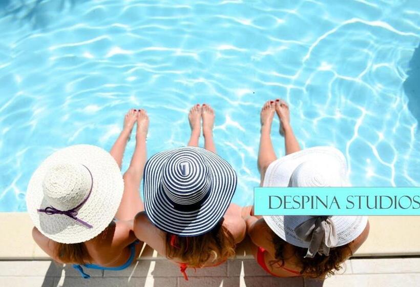 ホテル Despina Studios