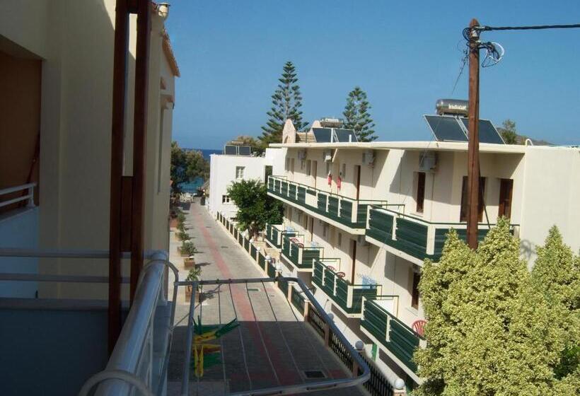 ホテル Despina Studios