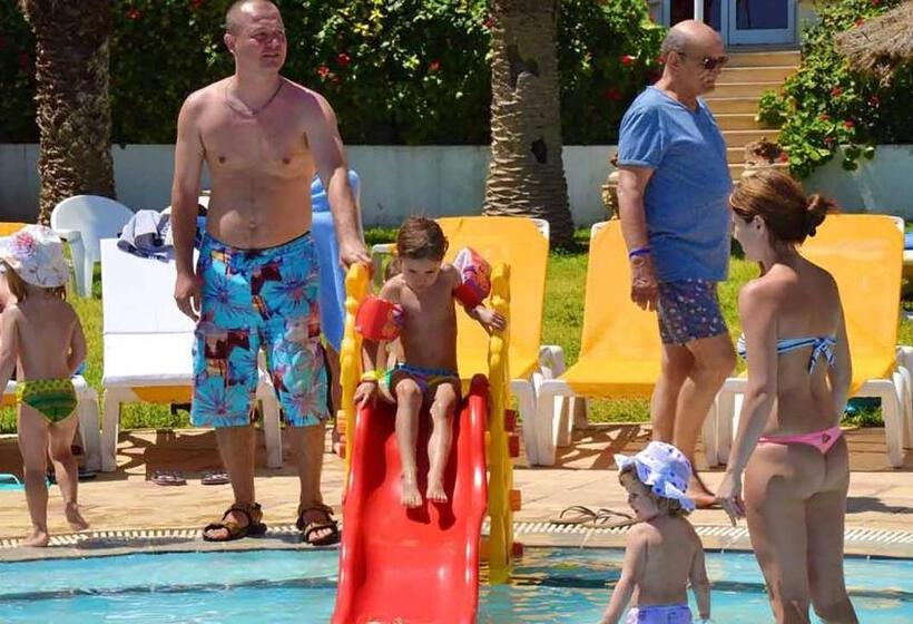 בית מלון כפרי El Habib Monastir