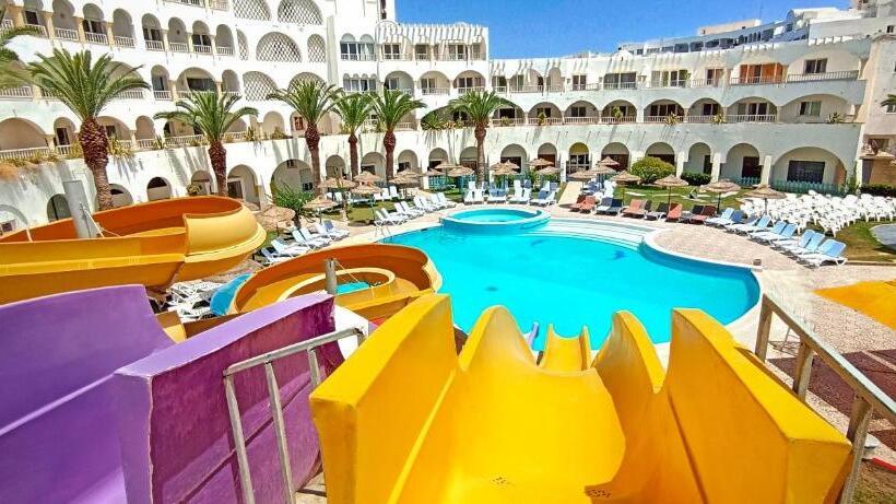 בית מלון כפרי El Habib Monastir