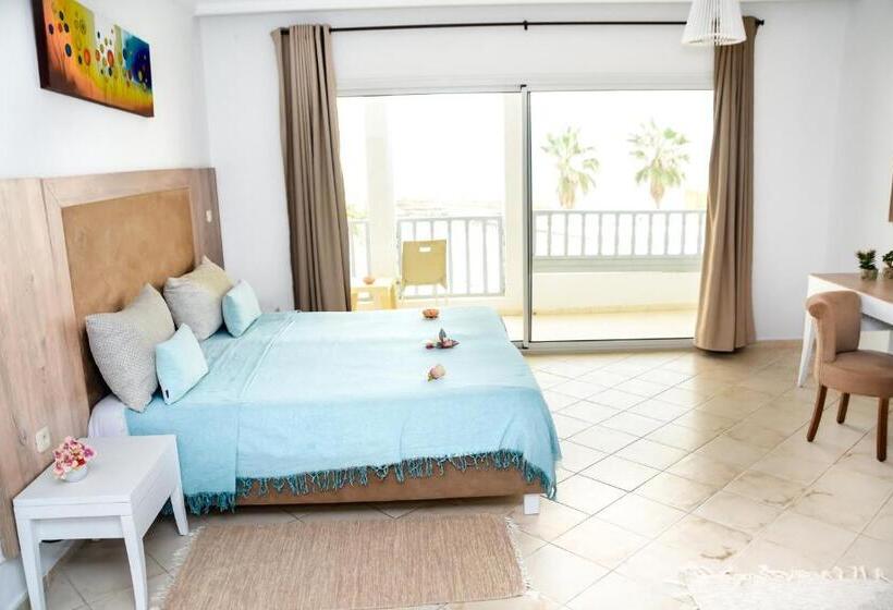 בית מלון כפרי El Habib Monastir