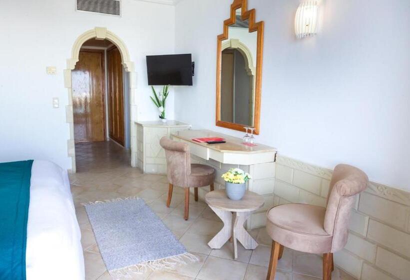 בית מלון כפרי El Habib Monastir