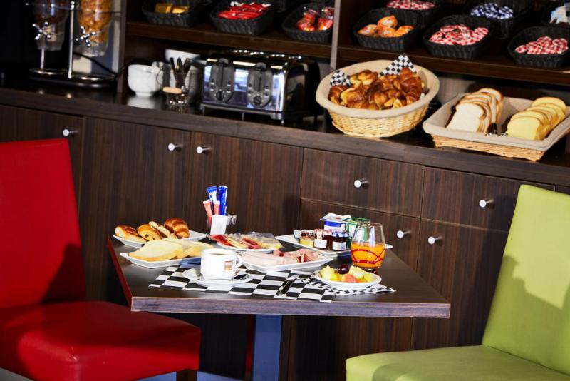 Enzo Hotels Reims Tinqueux By Kyriad Direct